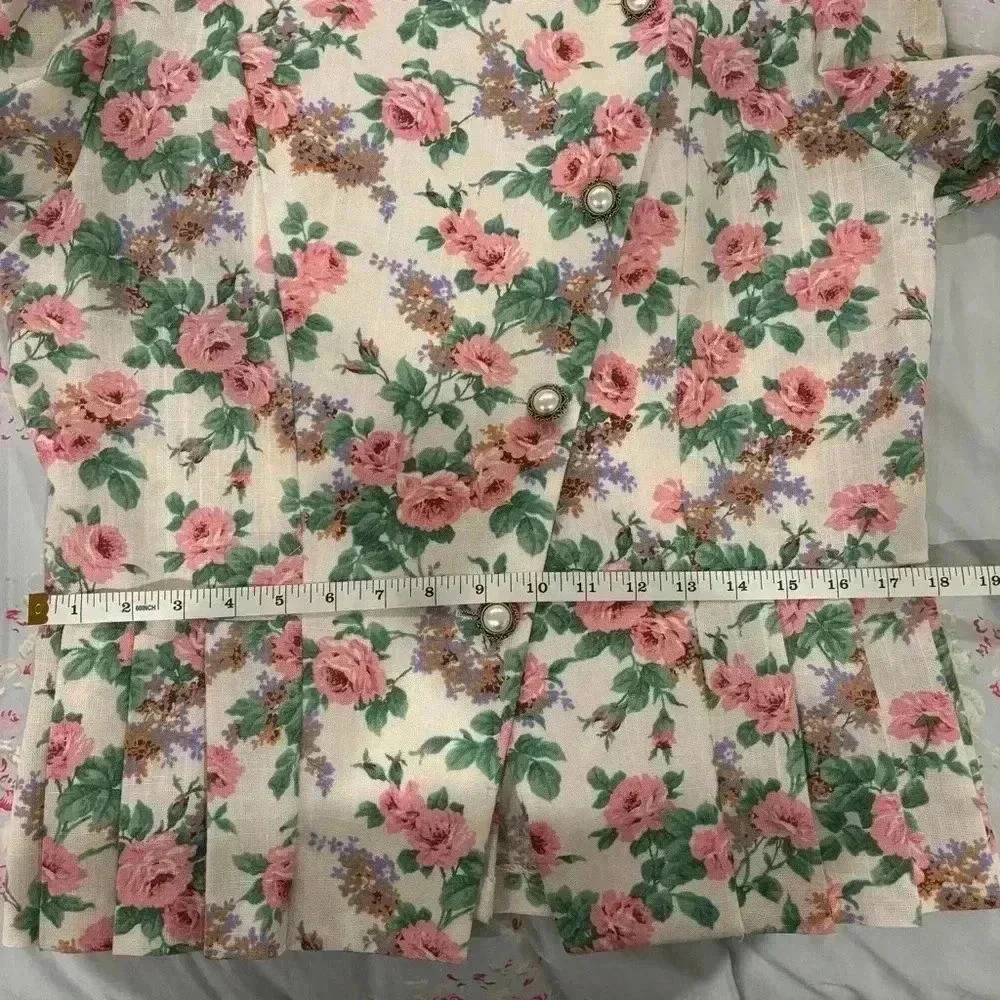 The Traveler By Connie Vintage Floral Jacket - Picture 7 of 8